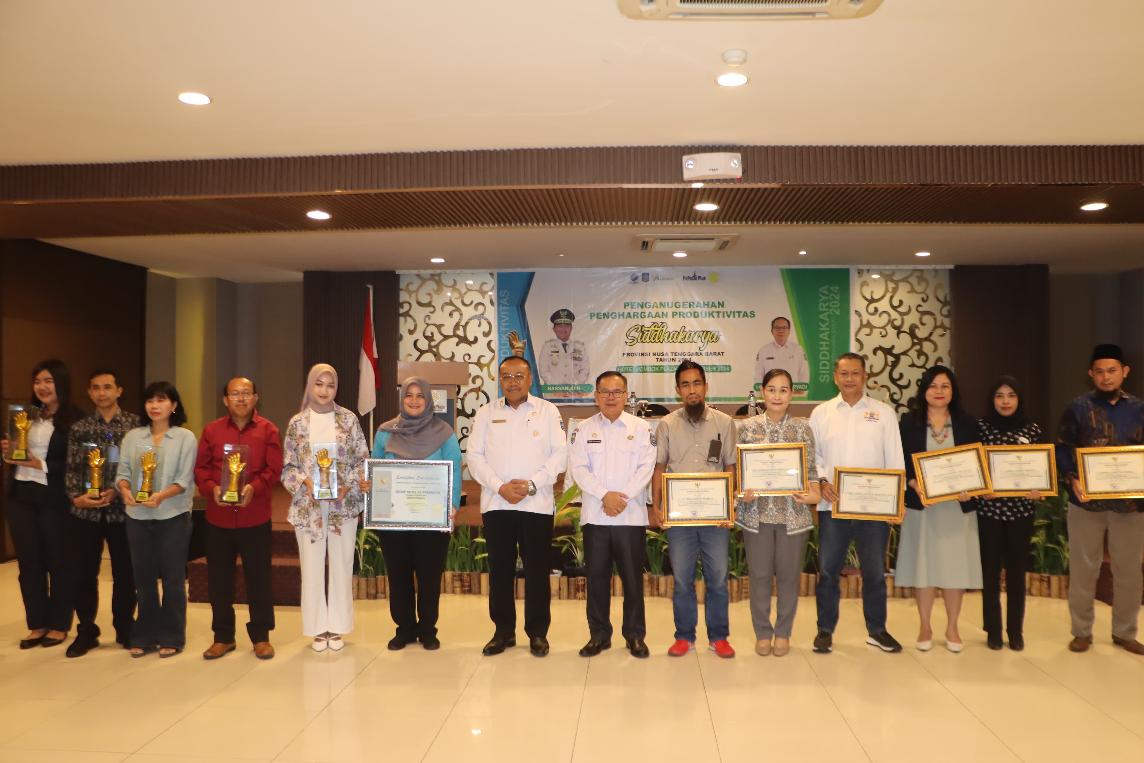penganugerahan-penghargaan-produktivitas-siddhakarya-prov-ntb